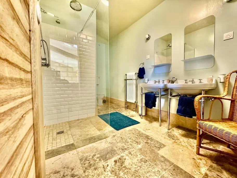 Proche L'Isle/Sorgue, Loft Avec Spa Et Piscine Le Thor